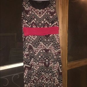 Woman’s pxl dress black hot pink and white